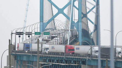 加拿大卡車(chē)司機(jī)鬧事,是特朗普搞的鬼